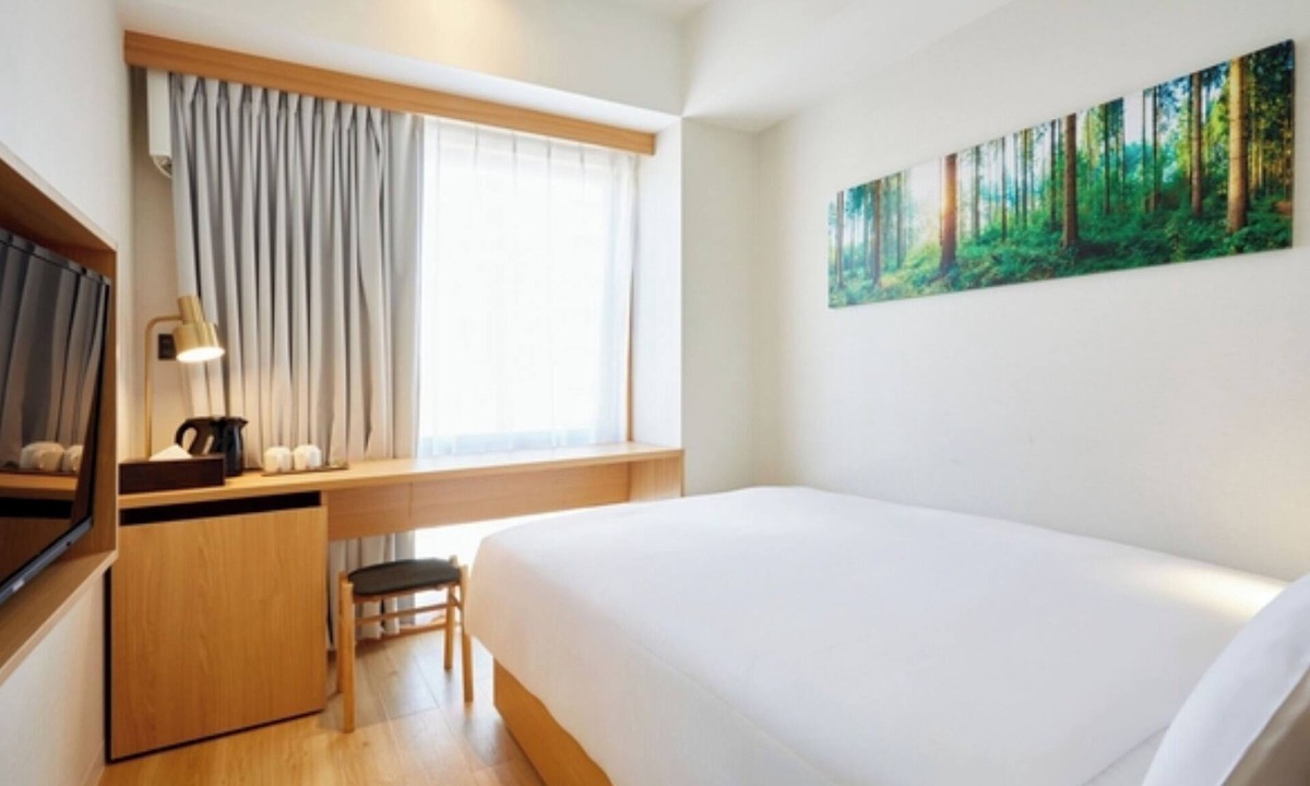 Shikitsuhigashi Hotel | Nonsmoking Standard Double Room only Simple S/Osaka Ōsaka