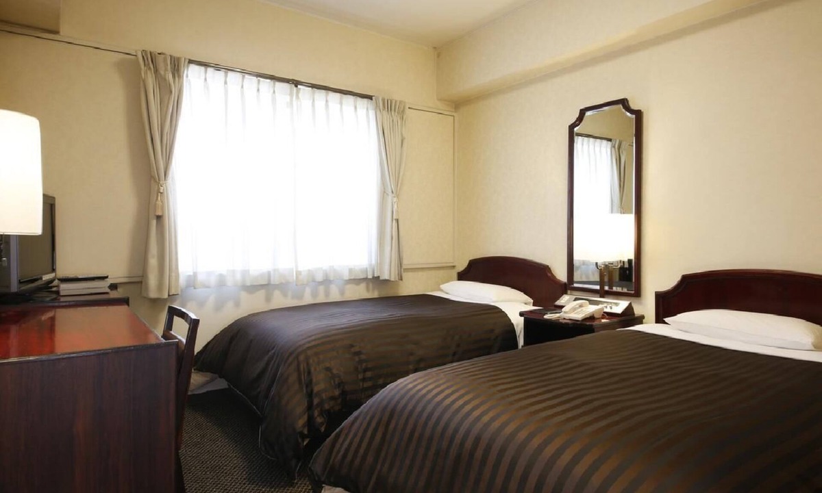 Nishi Hotel | Nonsmoking Twin room Single use Room only/Osaka Ōsaka