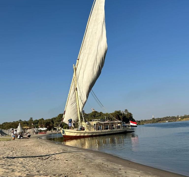 Aswan Boat Rental | Nubian sailing boat