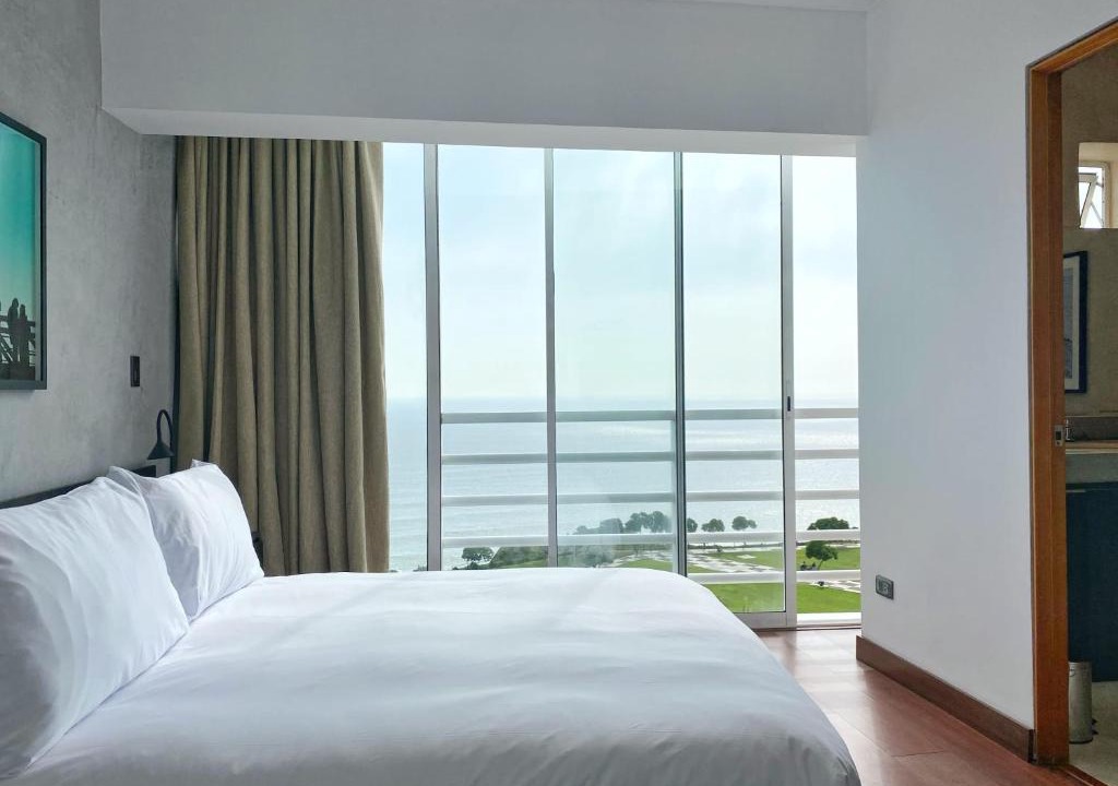 Santa Cruz Apartment | Ocean View 3BR in Miraflores