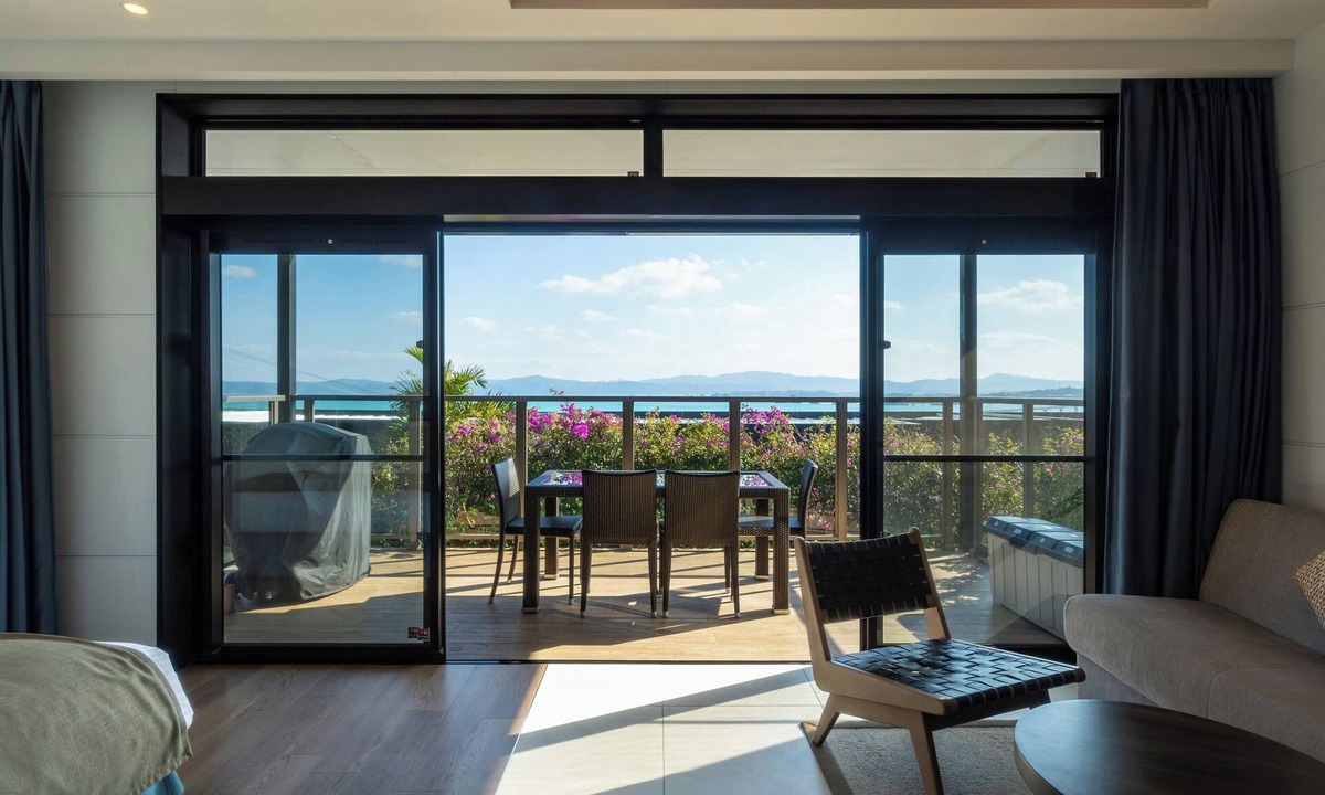 Nakijin Hotel | One Suite The Terrace