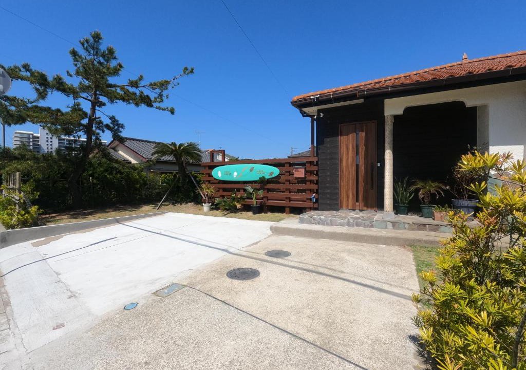 Onjuku Villa | Onjuku海岸 HanaHouse Private Villa, large garden, 30sec walk to beach