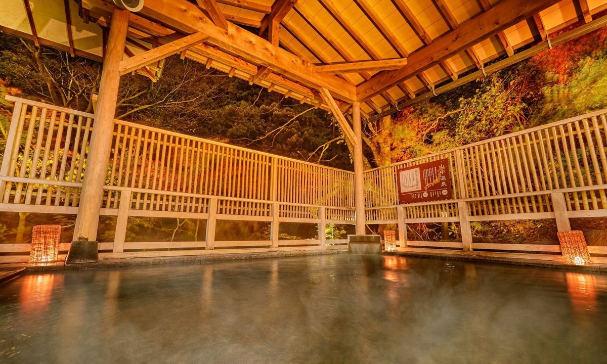 Kaga House | Ooedo Onsen Monogatari Premium Yoshinoya Irokuen