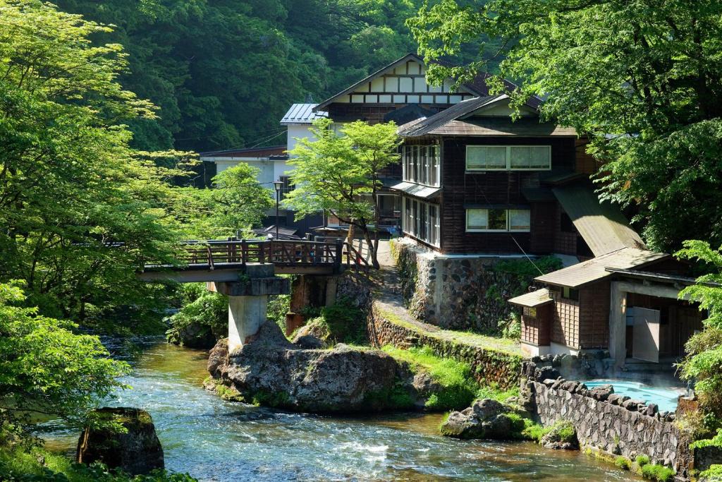Yumoto-naka-yashiki Hotel | Osawa Onsen Sansuikaku
