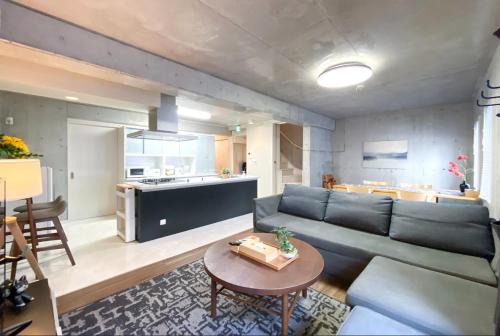 Minamiotsuka Villa | Otsuka Villa