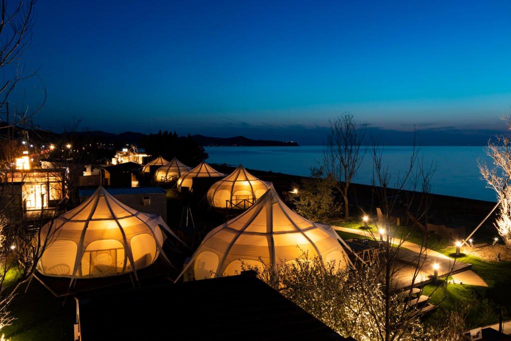 Awaji Hotel | PICNIC GARDEN