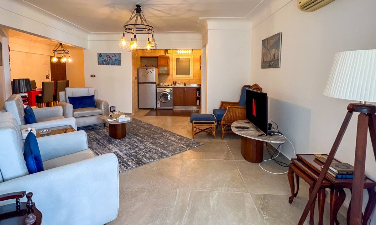 Al-Muntazah Apartment | Prime Select Gleem