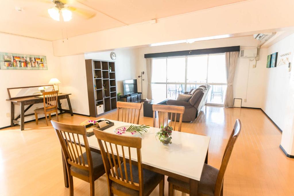 Chatan Hotel | PUBLIC INN OKINAWA