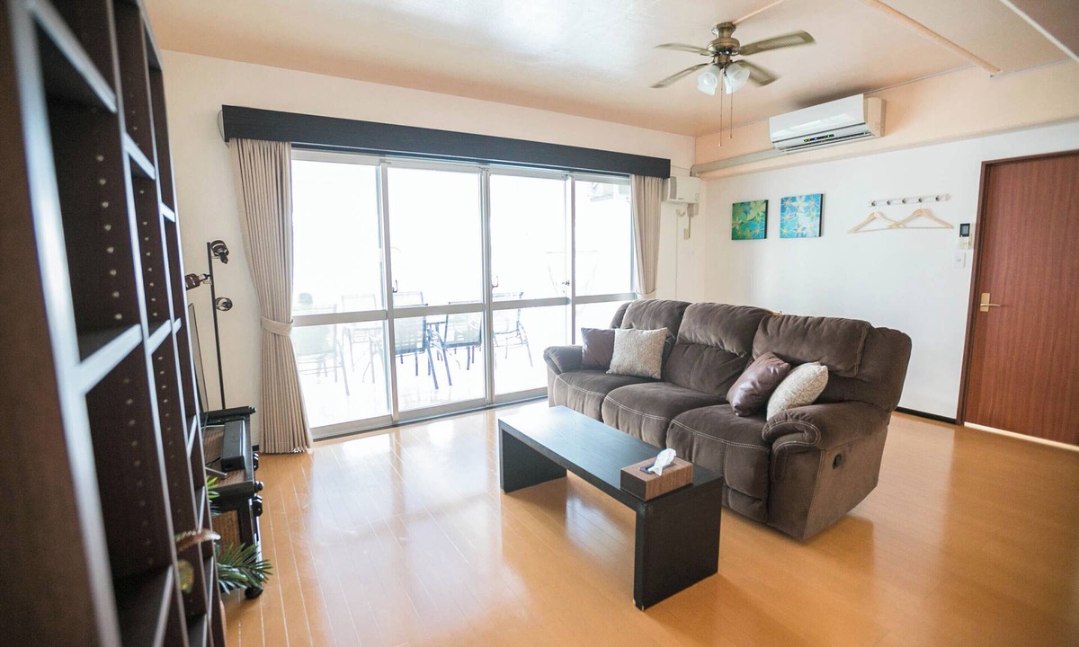 Chatan House | Public Inn Okinawa
