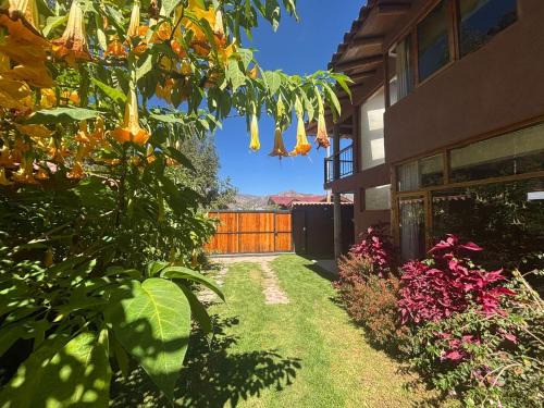 Urubamba Villa | Puma Huanca Riverside Oasis