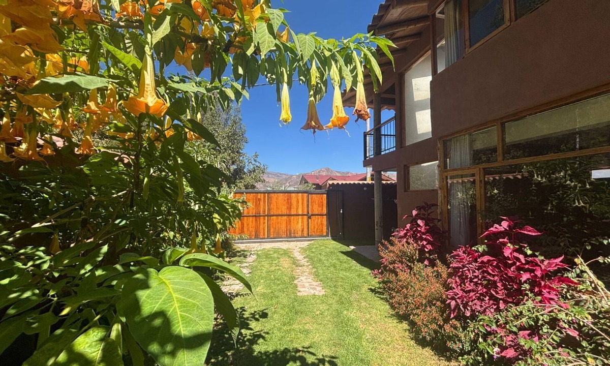 Urubamba Condo | Puma Huanca Riverside Oasis-Serene Riverfront Home with Mountain Views 2BR 2.5BA
