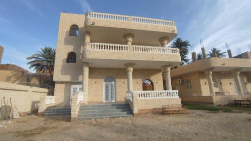 Luxor House | Quiet Authentic Westbank Villa in the Theban Hills