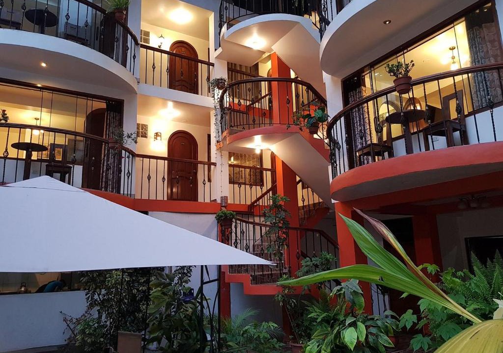 Aguas Calientes Bed & Breakfast | Quilla House Ecologico