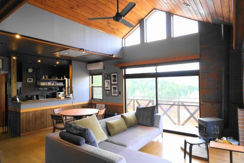 Zao House | Rental villa with natural hot spring "NEGURA" - Vacation STAY 54178v