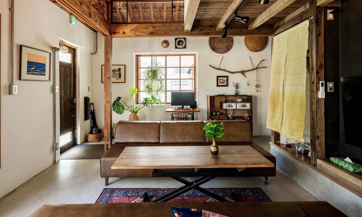 Okinawa House | Retreat at a traditional Okinawan house! [Umino24]