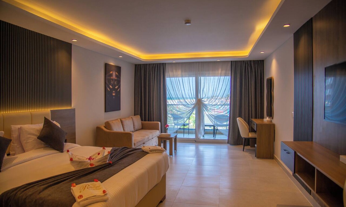 Al Ahyaa Hotel | Rewaya Majestic Resort