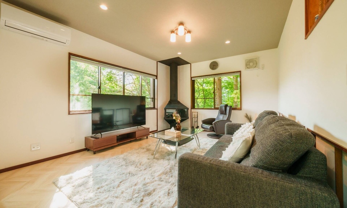 Oshino House | Rhouse 1st A private villa with a natural and g/Minamitsuru-gun Yamanashi