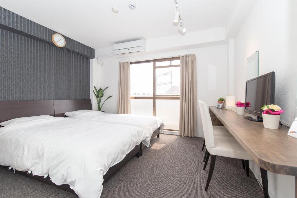 Moriguchi Apartment | Rotary Apartment Shogetsucho / Vacation STAY 3773