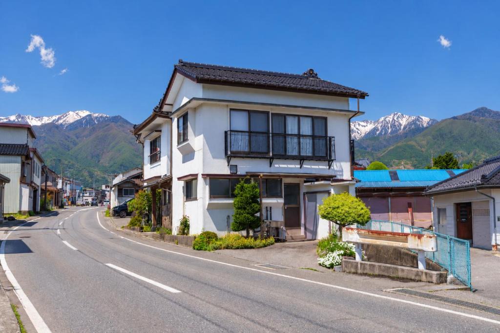 Komagane Apartment | Rulis House Nagomi
