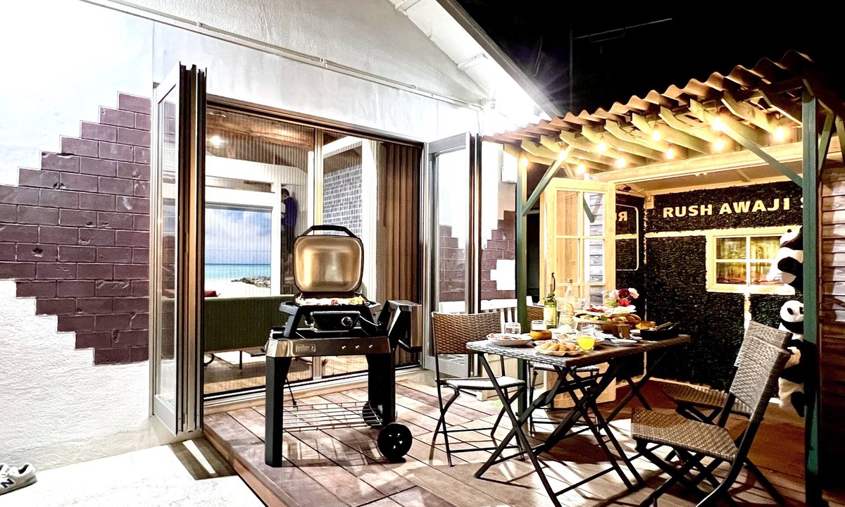 Kusumoto House | Rush Awaji Guppy - Seaside Holiday Home