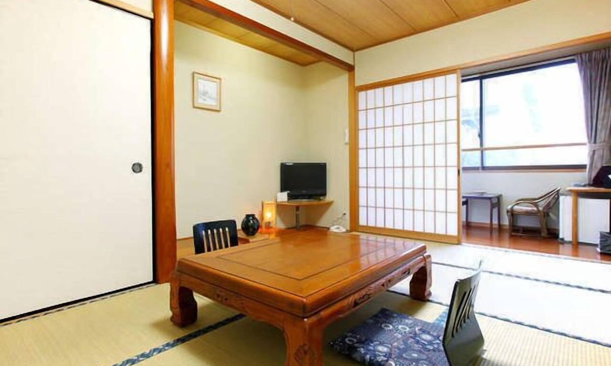 Ibusuki Hotel | Ryokan Tsukimiso