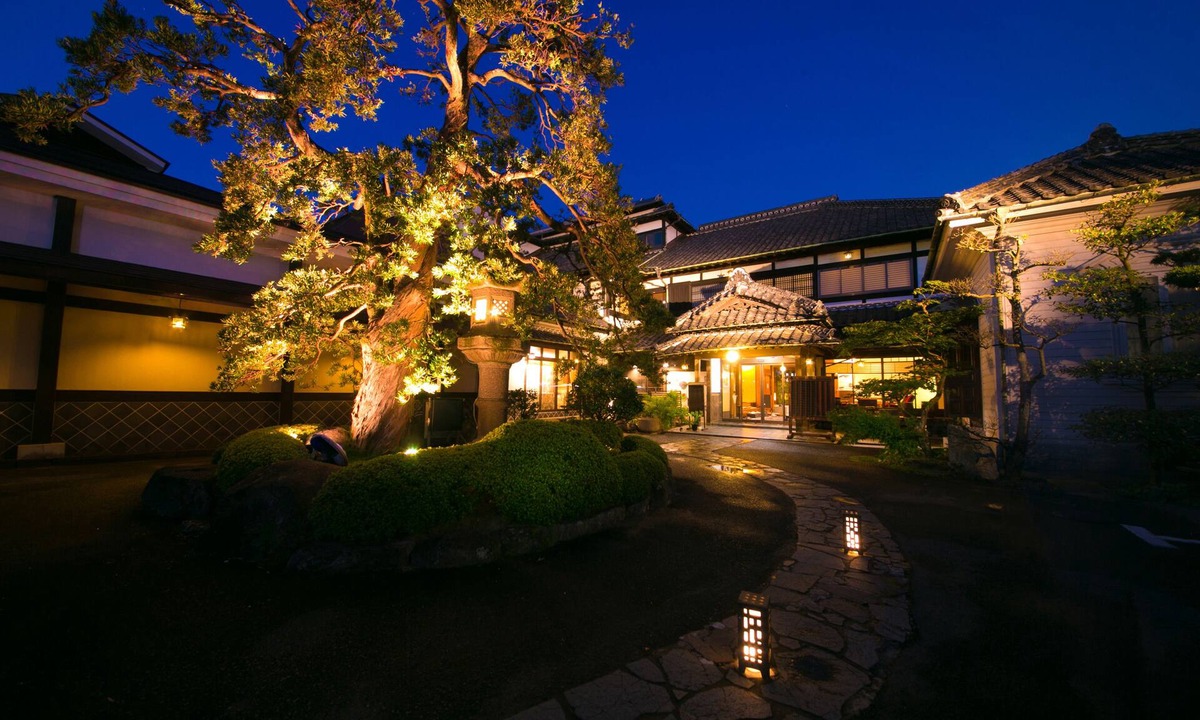 Karatsu House | Ryokan Wataya