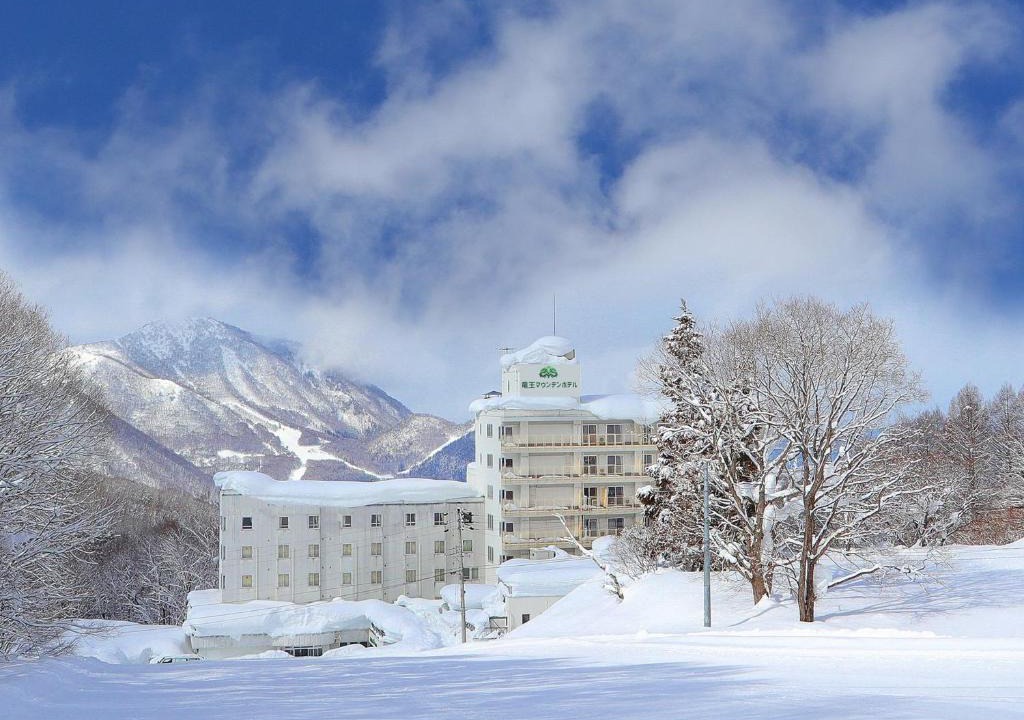 Yamanouchi Hotel | Ryuo Mountain Hotel