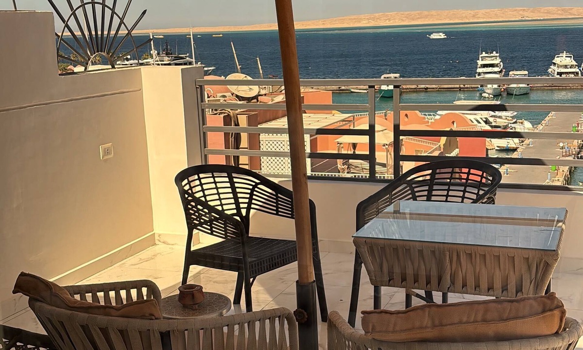 Sheraton Road -Sakkala Apartment | Sólás na Mara, luxury penthouse with panoramic views