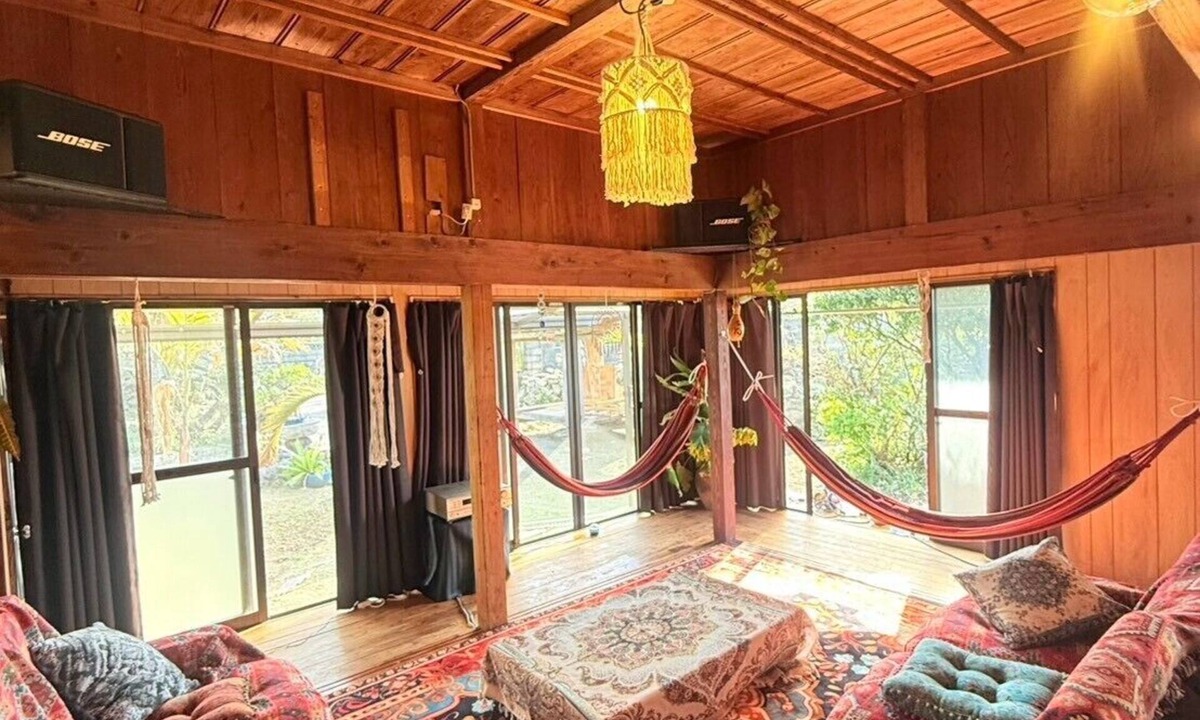 Kikai Island House | Sakamine Furusato-an—Limited to One Group Per Day—A One-of-a-Kind Designer House Where Traditional Warmth and Exotic Charm Come Together