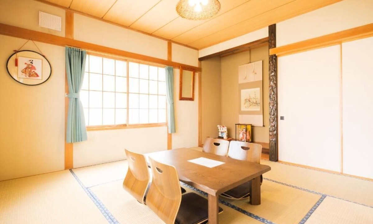 Asahikawa House | SAKURA Nishi-Kagura