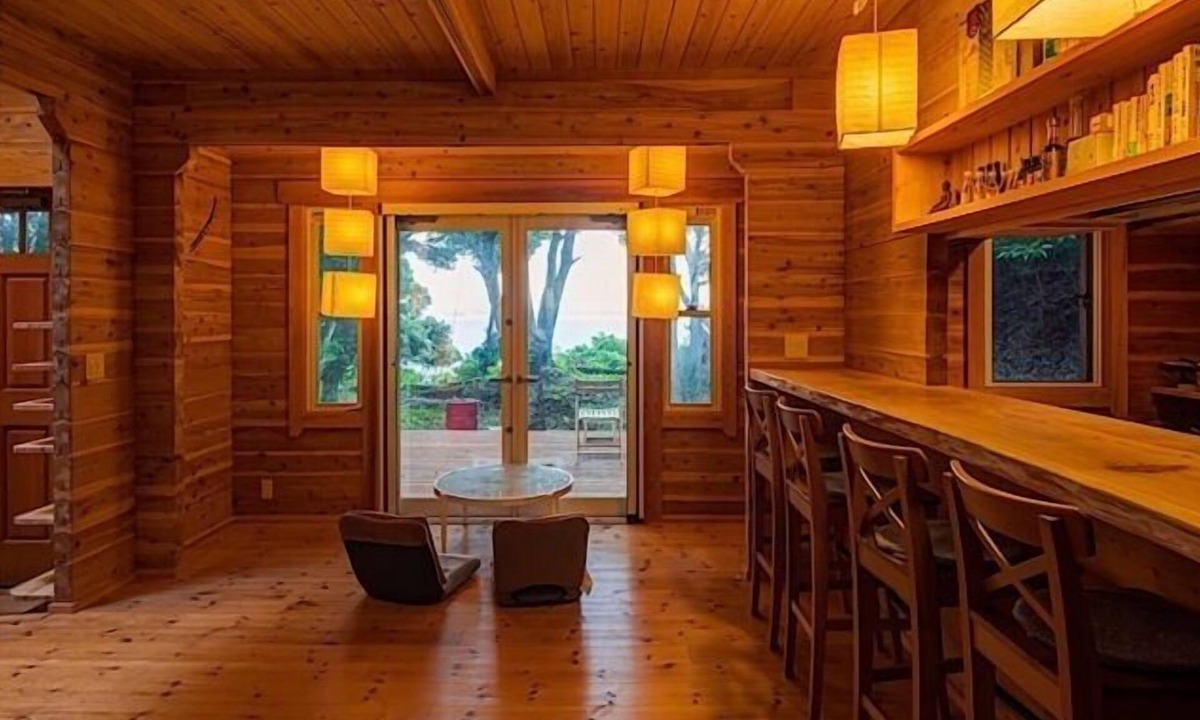 Futtsu Cabin | Sasayakanaouchi Sasage