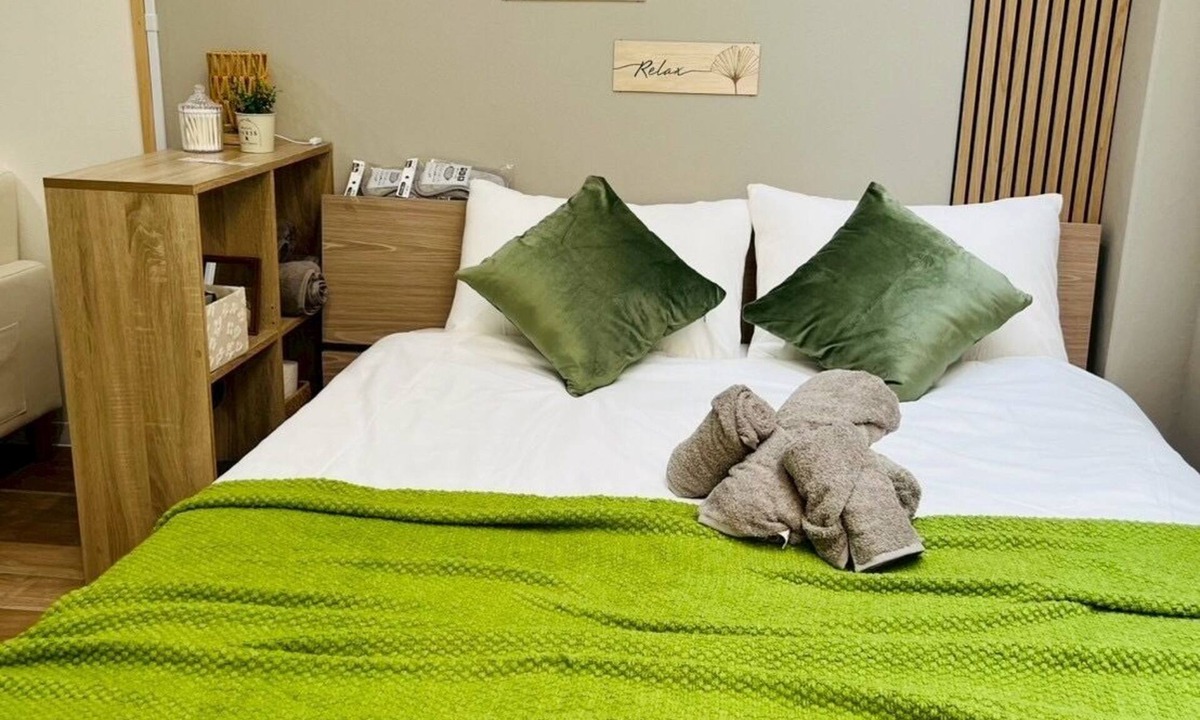Chuo Apartment | Scandinavian modern room! 2 minutes from Honmachi Station! Direct access to the Expo! Shinsaibashi 5 min! Osaka Castle 20 min! USJ18 min! Accommodates 6 people