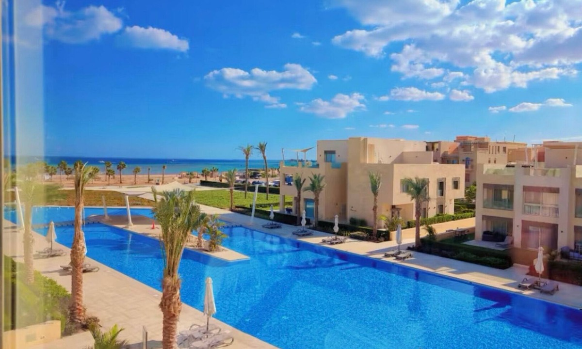 El Gouna Apartment | Sea View Penthouse with Private Rooftop Jacuzzi – Mangroovy El Gouna