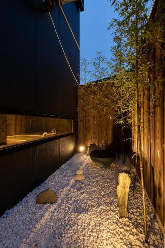 Nishi Villa | Shirakabanoyado - AOARASHI 白樺の宿 - 青嵐, 3mins walk to station!