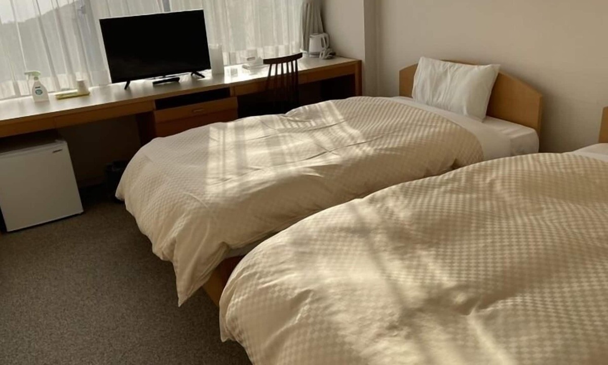 Hayama Hotel | Shonan Relief