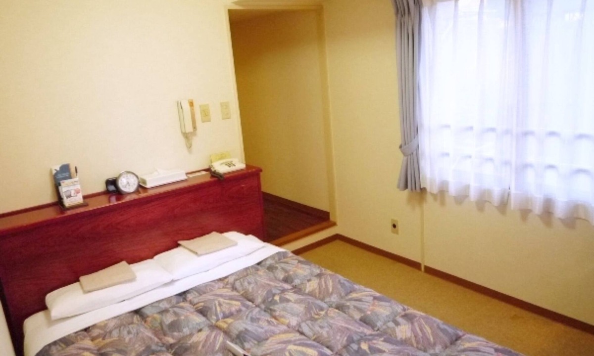Minamimachi Hotel | Smoking allowed Relaxing double room bed size 14/Kawasaki Kanagawa