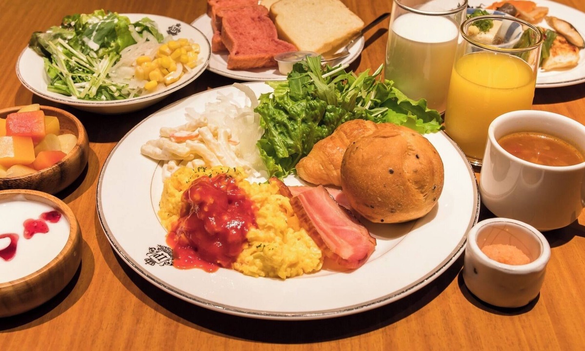 Minamisenba Hotel | Smoking Semidouble Breakfast included vs | /Osaka Ōsaka