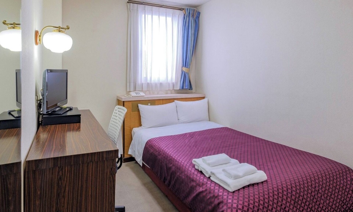 Nobeoka Hotel | Smoking Semidouble Free breakfast/Nobeoka Miyazaki