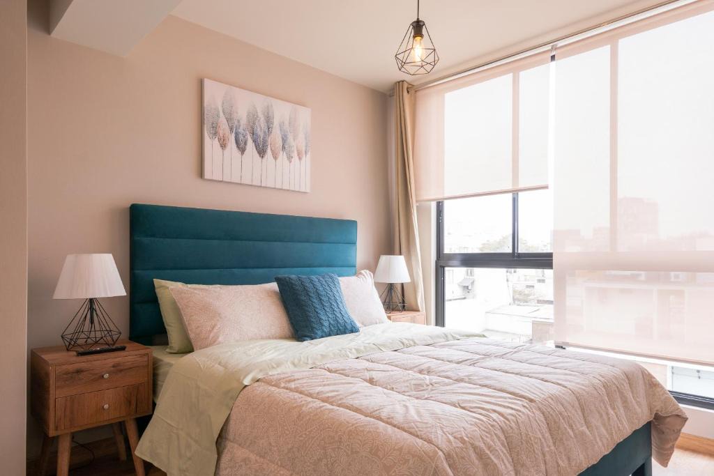 San Isidro Centro Financiero Apartment | Sophisticated Apartment in Financial Area by GLOBALSTAY