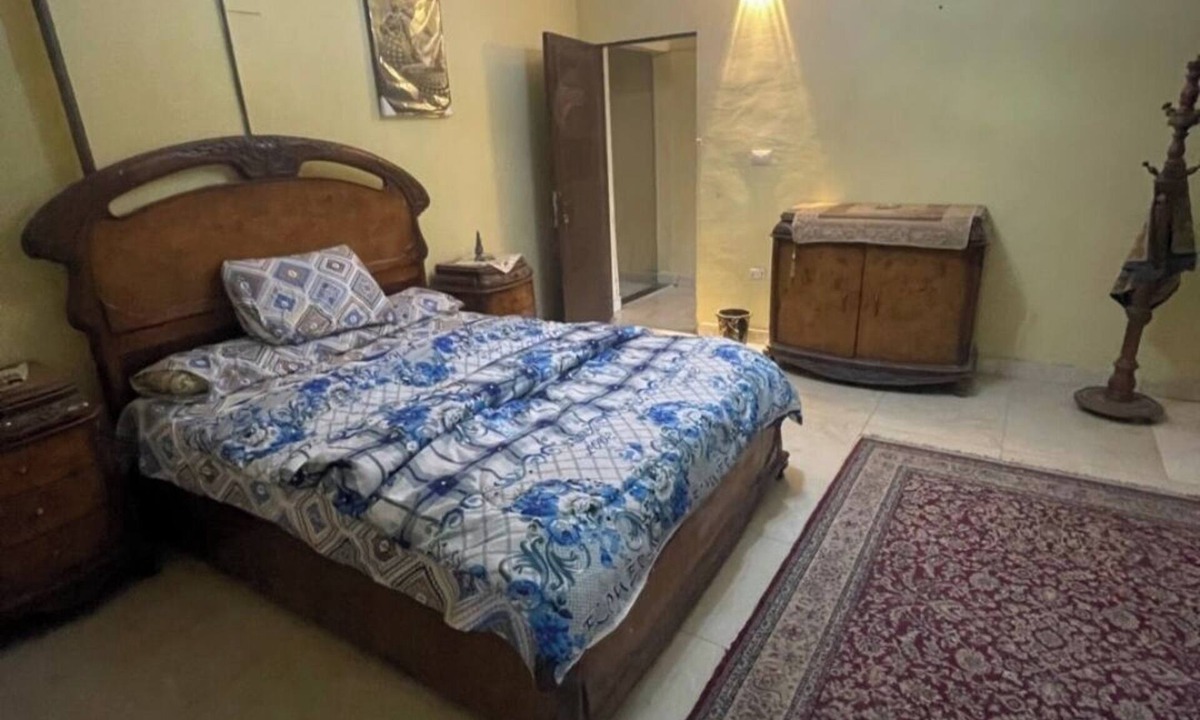 Al-'Umraniyah Apartment | Spacious 5-bedroom apartment with AC in peaceful Giza