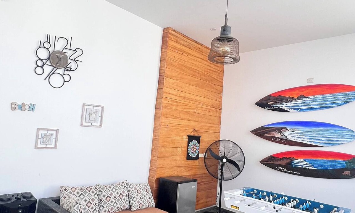 Puerto Chicama House | Spacious House in Chicama Malabrigo with a Pool and Beach Access