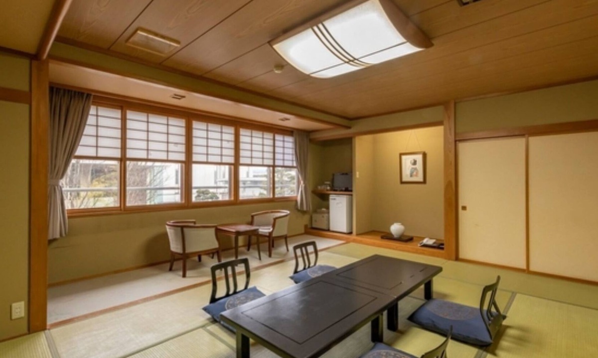 Sagae Hotel | Spacious nonsmoking Japanesestyle room | Stan/Sagae Yamagata