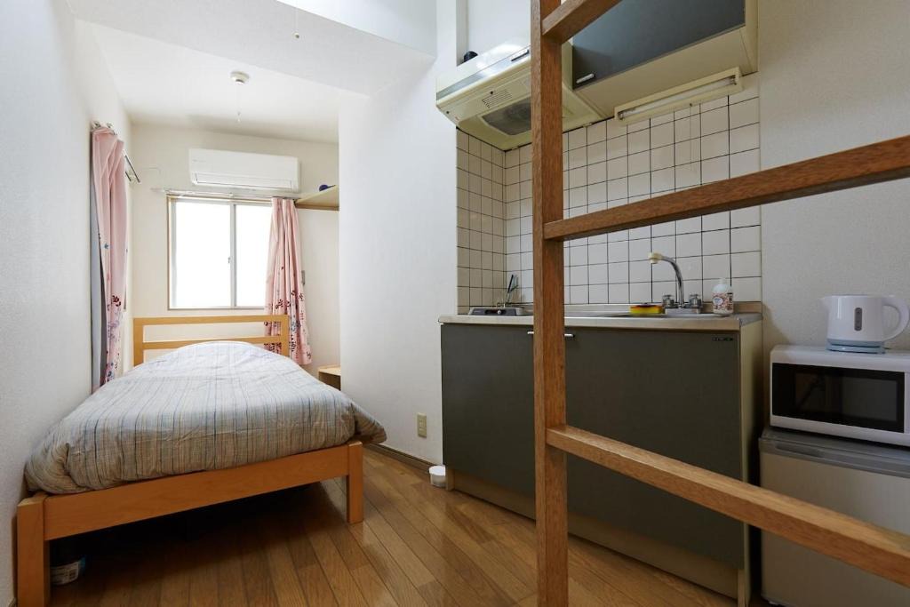 Nishiazabu Apartment | Studio w/Loft! ROPPONGI & NISHI-AZABU Area!!!
