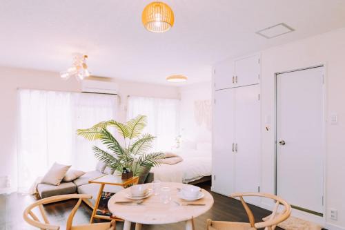 Susakiuramachi Apartment | Stylish Nakasu Accommodation in Fukuoka