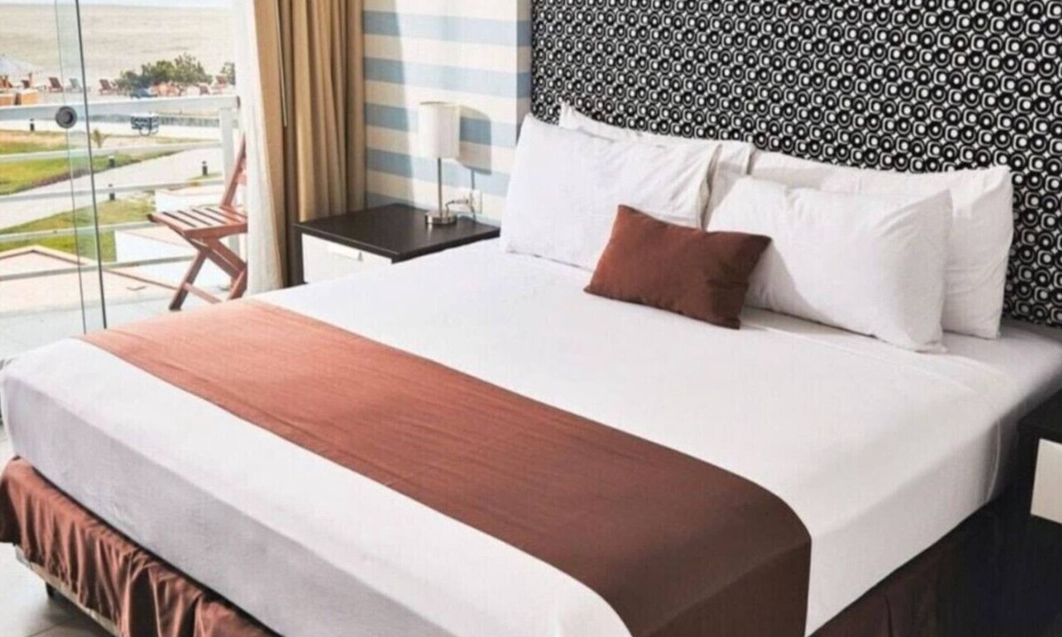 Asia House | Suite Duplex at VPX Hotel.