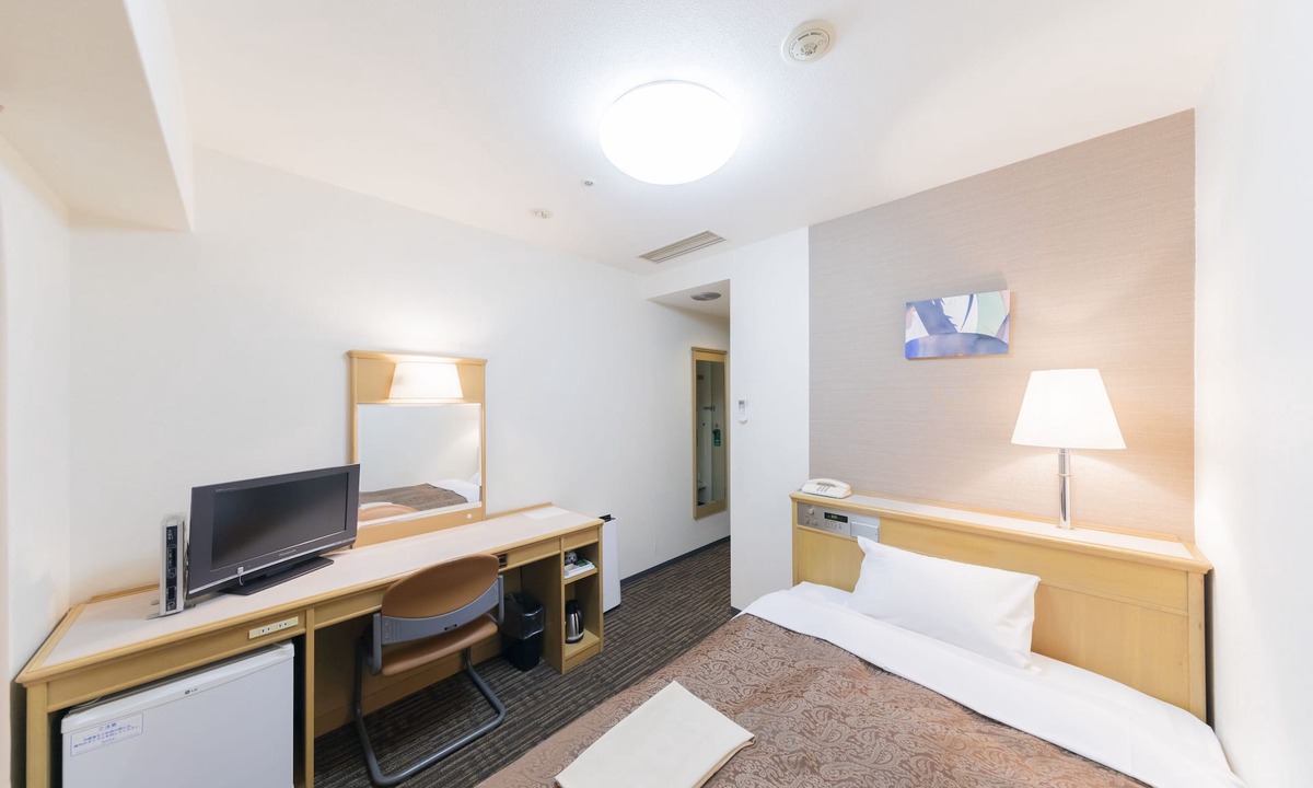 Esaka Hotel | Sunny Stone Hotel