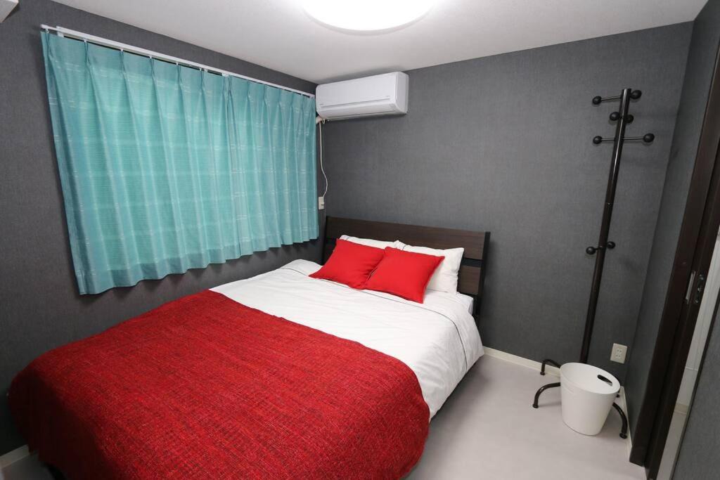 Sennichimae Apartment | Super close to Dotonbori! Great location room#405