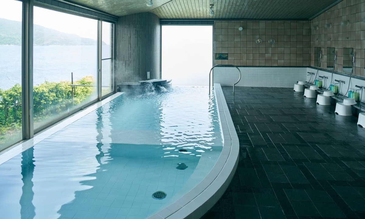 Ama Hotel | Tadayoi