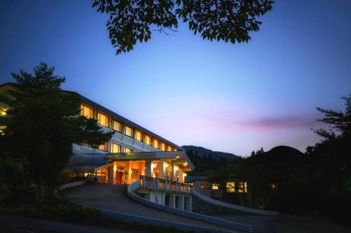 Inawashiro Hotel | Takamiya Hotel Bonari no Mori