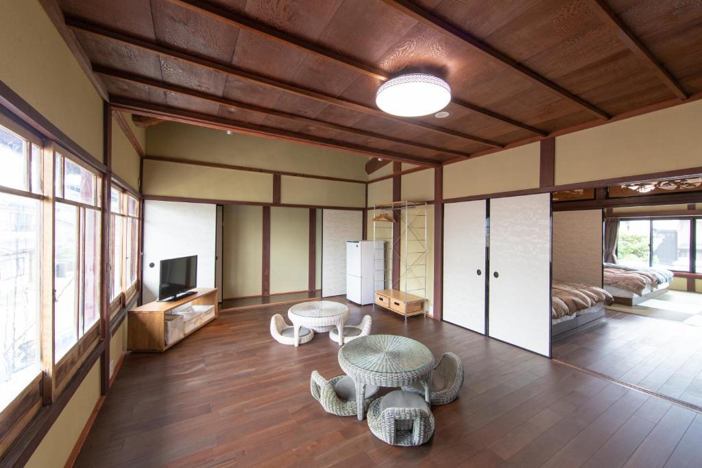 Shiga Prefecture House | Takashima Jinya